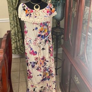 Cream floral print maxi